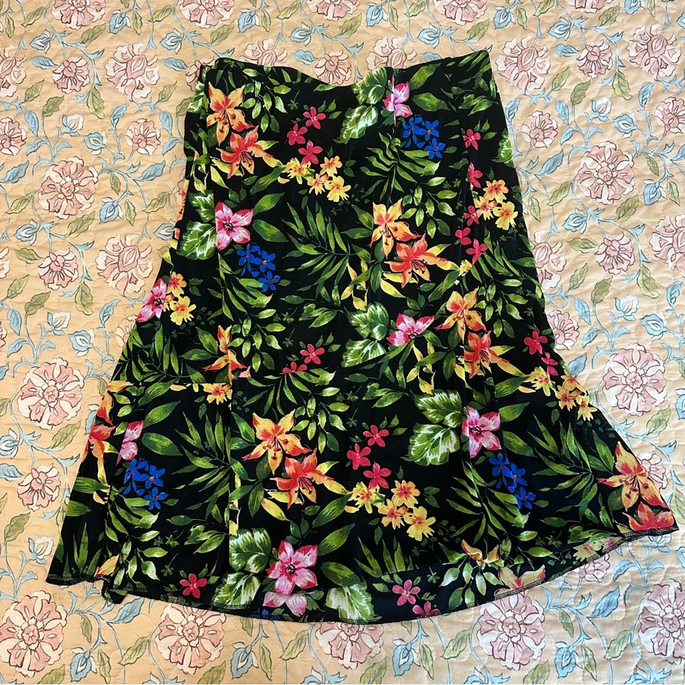 Vintage Floral Print Women's Skirt